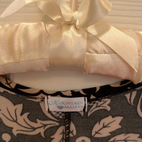 Black and Tan dress for fall❤️ - Picture 3 of 3